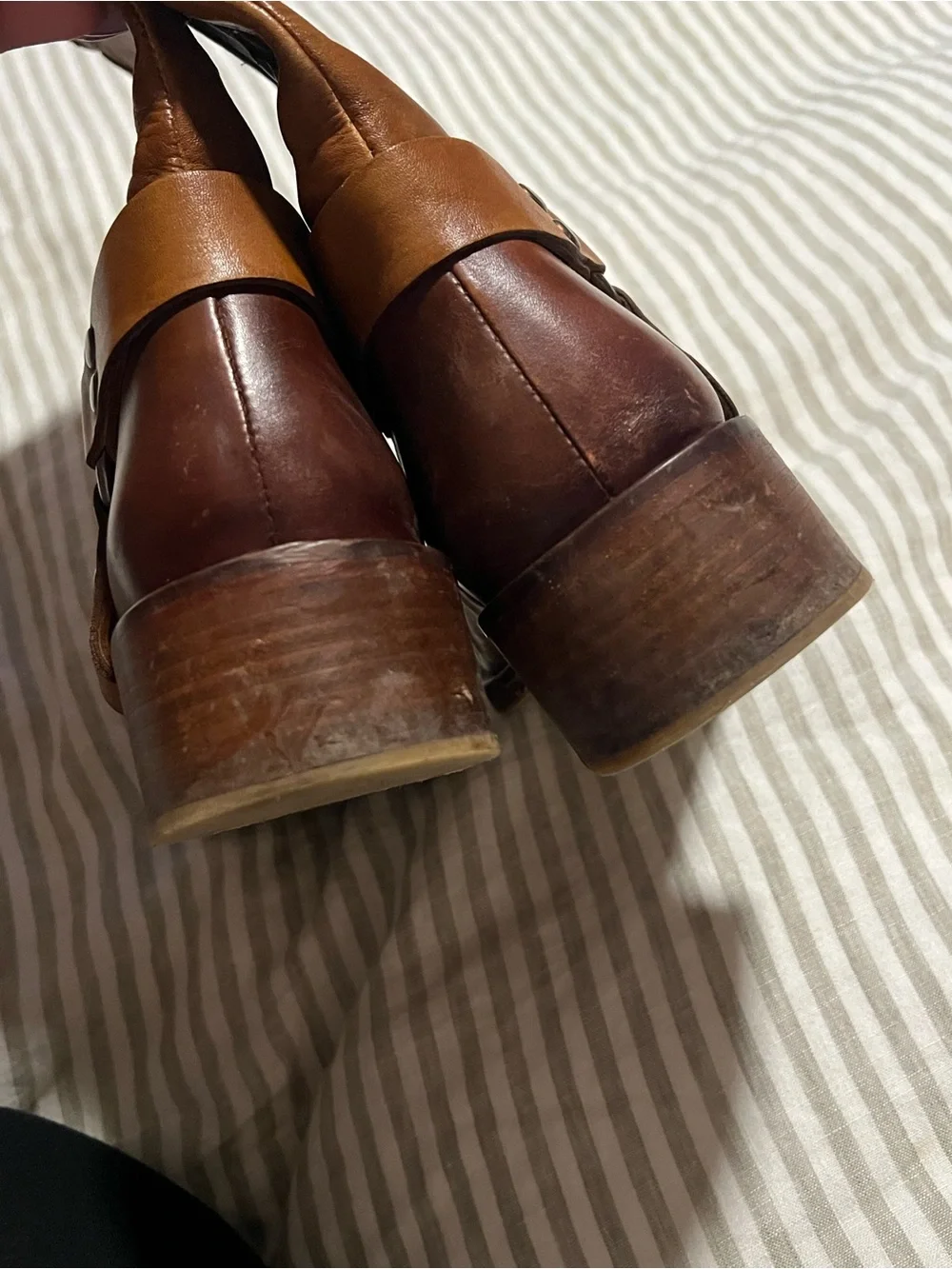 Women's Brown Star-Embossed Boots